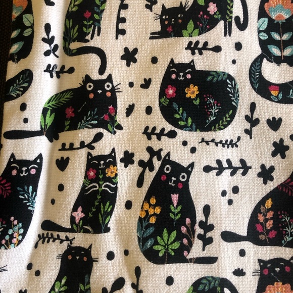 ⭐️New Colorful Cat Print Kitchen Towels Set of Two 100% Cotton - Picture 8 of 12